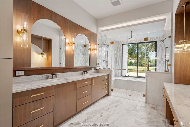 4212 Tuscany Court, Bryan, TX 77802