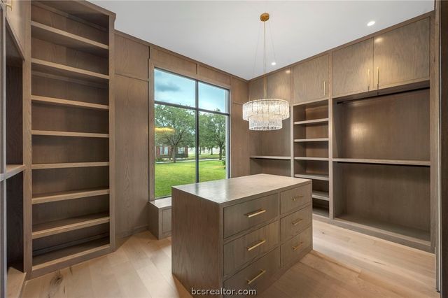 4212 Tuscany Court, Bryan, TX 77802