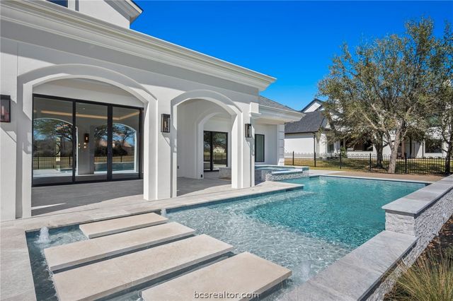 4212 Tuscany Court, Bryan, TX 77802