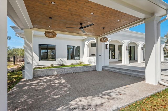 4212 Tuscany Court, Bryan, TX 77802