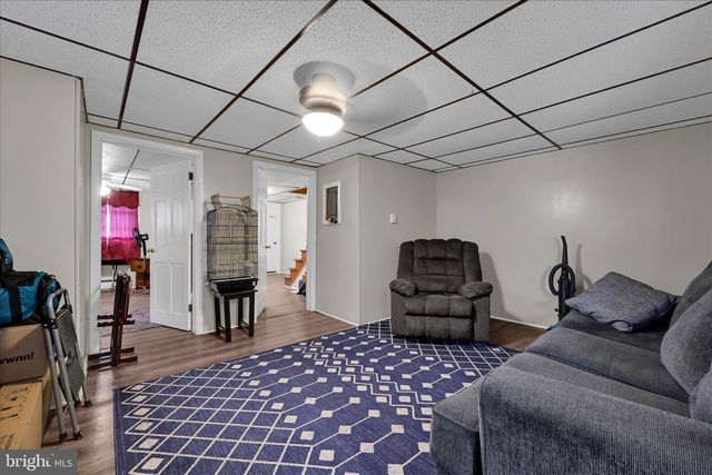 195 JOHNS ESTATE RD, Coal Township, PA 17866