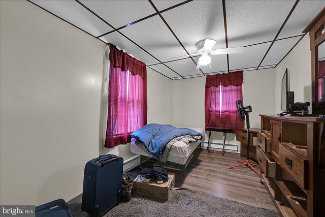 195 JOHNS ESTATE RD, Coal Township, PA 17866