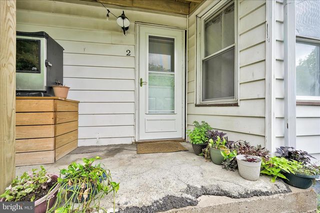 195 JOHNS ESTATE RD, Coal Township, PA 17866