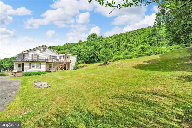 195 JOHNS ESTATE RD, Coal Township, PA 17866