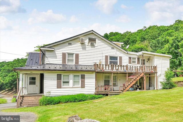 195 JOHNS ESTATE RD, Coal Township, PA 17866