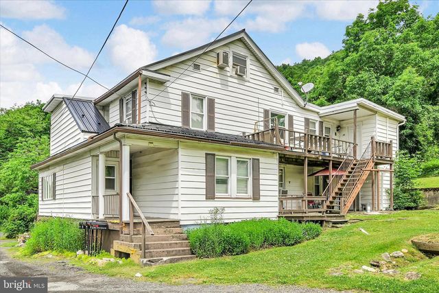 195 JOHNS ESTATE RD, Coal Township, PA 17866