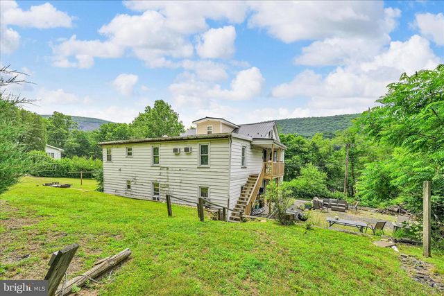 195 JOHNS ESTATE RD, Coal Township, PA 17866