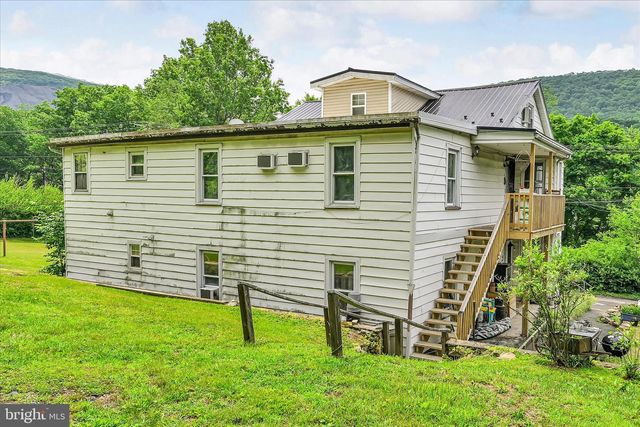 195 JOHNS ESTATE RD, Coal Township, PA 17866