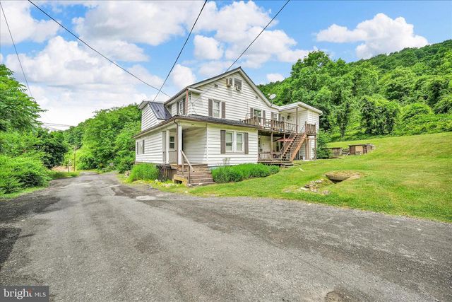 195 JOHNS ESTATE RD, Coal Township, PA 17866