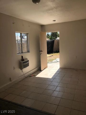 1610 Stewart Avenue, Las Vegas, NV 89101