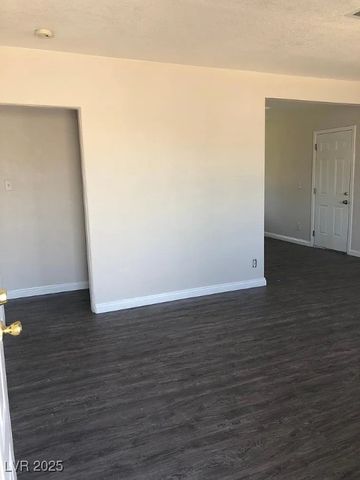 1610 Stewart Avenue, Las Vegas, NV 89101