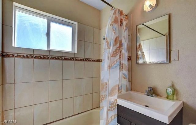 1610 Stewart Avenue, Las Vegas, NV 89101