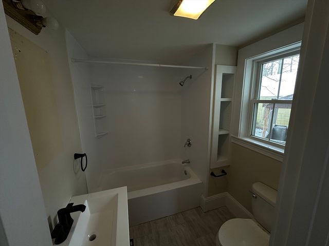 1160 Boston Rd 1, Haverhill, MA 01835