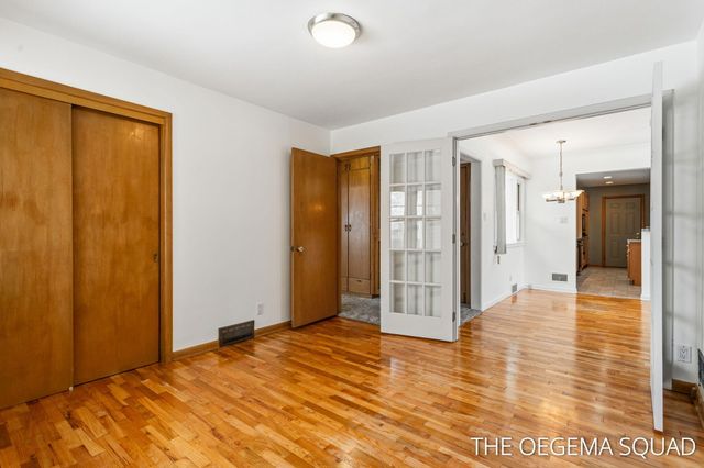 750 Pine Avenue, Holland City, MI 49423