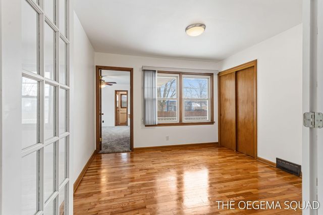 750 Pine Avenue, Holland City, MI 49423