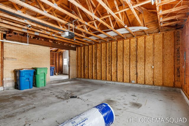 750 Pine Avenue, Holland City, MI 49423