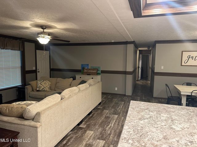 1057 Wesson Game Ln Lane, Wesson, MS 39191