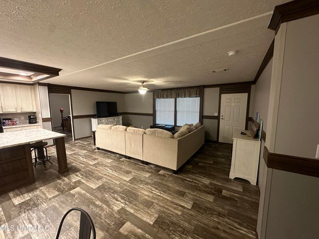 1057 Wesson Game Ln Lane, Wesson, MS 39191