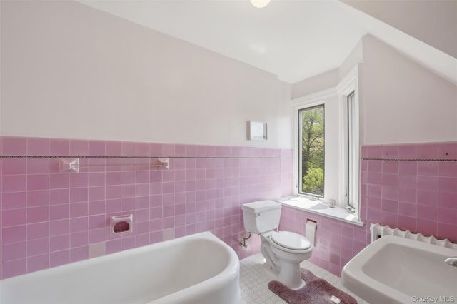 930 Grant Avenue, Pelham, NY 10803