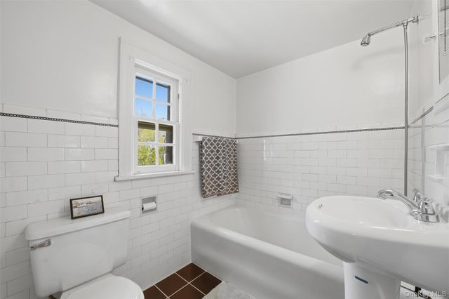 930 Grant Avenue, Pelham, NY 10803