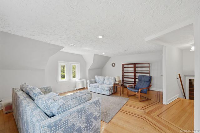 930 Grant Avenue, Pelham, NY 10803