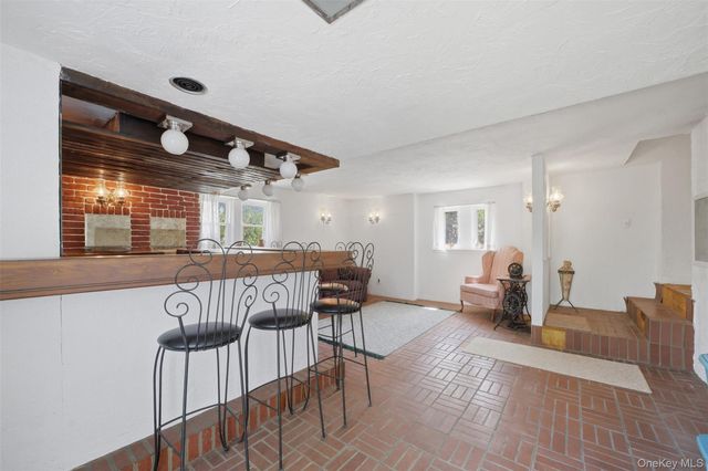 930 Grant Avenue, Pelham, NY 10803