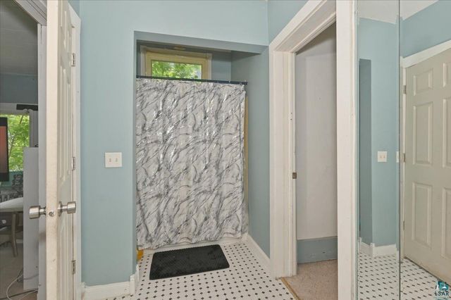 1605 Hughitt Ave, Superior, WI 54880
