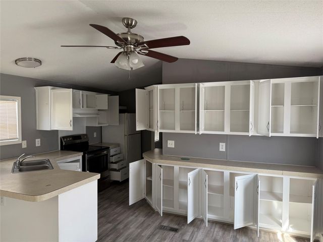 12728 33rd Street 1, Santa Fe, TX 77510