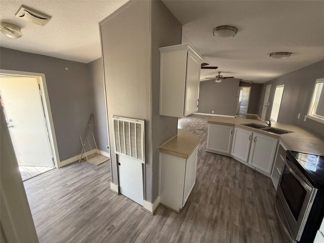 12728 33rd Street 1, Santa Fe, TX 77510