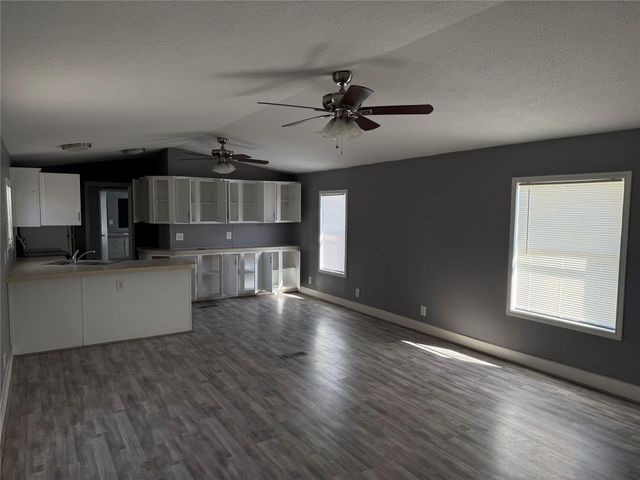 12728 33rd Street 1, Santa Fe, TX 77510