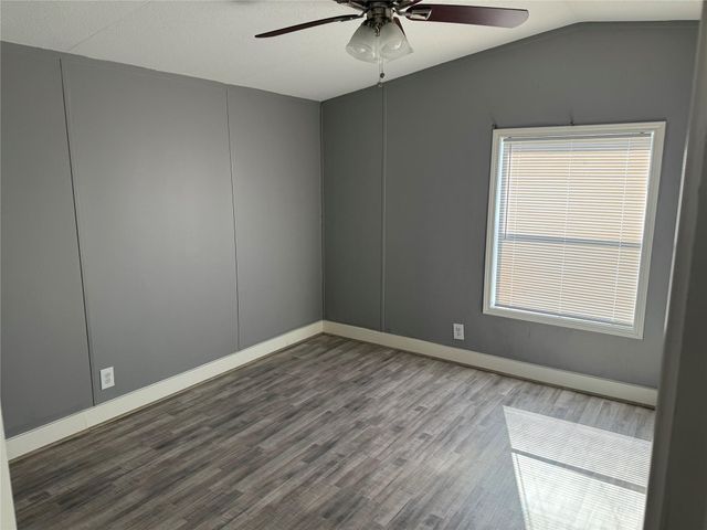 12728 33rd Street 1, Santa Fe, TX 77510