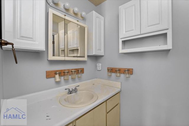 908 Blackwillow Drive, Hinesville, GA 31313