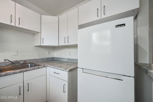 841 N 6TH Avenue 9, Phoenix, AZ 85003