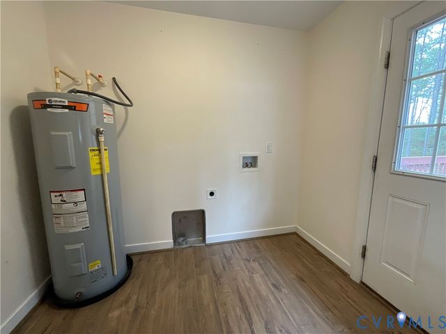 400 Elsassar Rd, King William, VA 23086