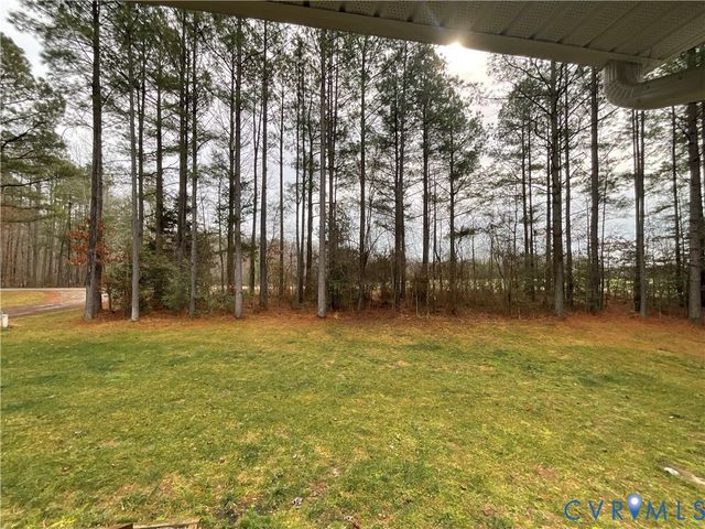 400 Elsassar Rd, King William, VA 23086