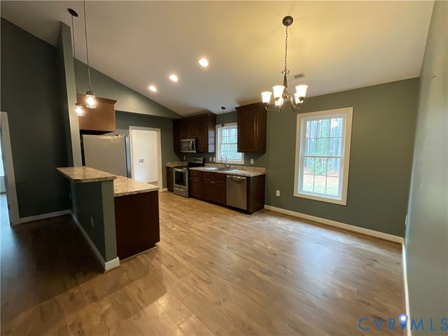 400 Elsassar Rd, King William, VA 23086