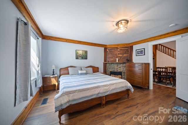 636 N Trade Street, Tryon, NC 28782