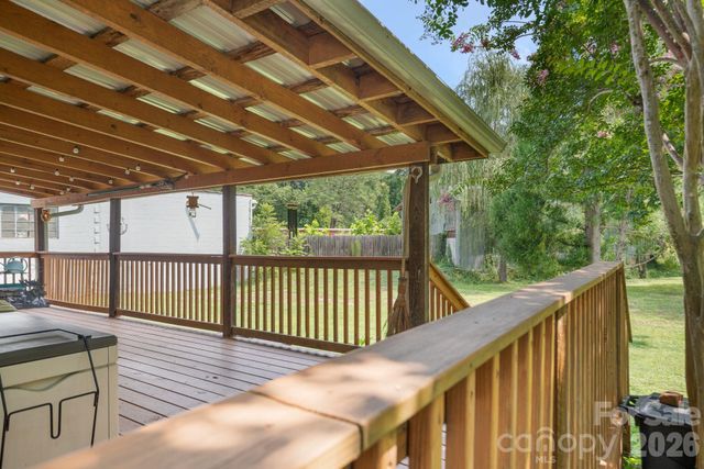 636 N Trade Street, Tryon, NC 28782