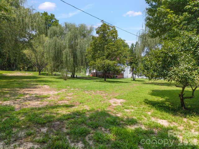 636 N Trade Street, Tryon, NC 28782