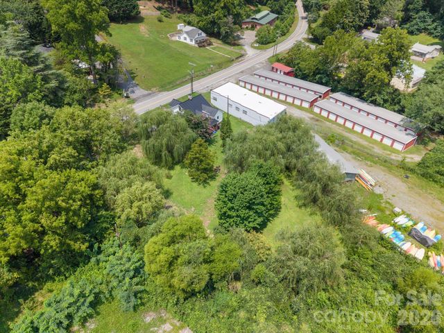 636 N Trade Street, Tryon, NC 28782
