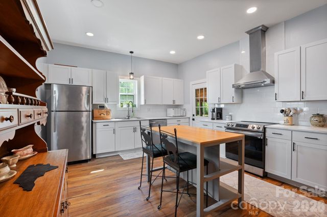 636 N Trade Street, Tryon, NC 28782