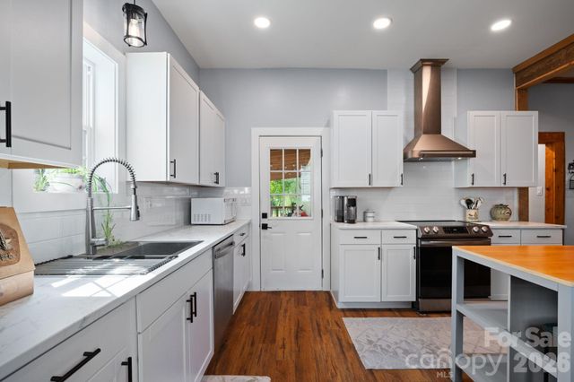 636 N Trade Street, Tryon, NC 28782