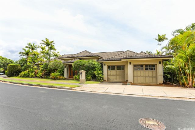 559 Ahina Street, Honolulu, HI 96816