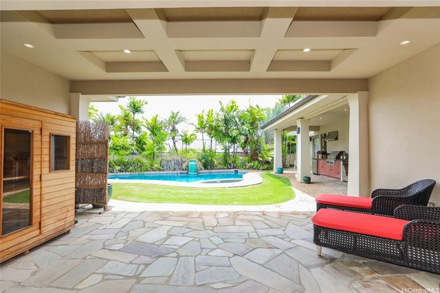 559 Ahina Street, Honolulu, HI 96816