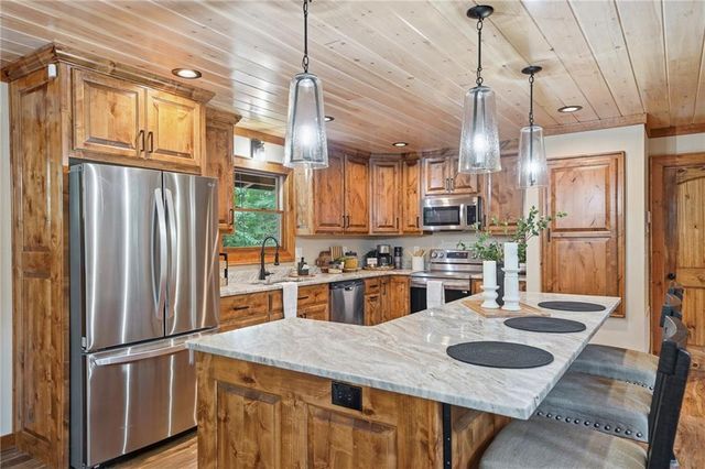 4687 Murphy Highway, Mineral Bluff, GA 30559