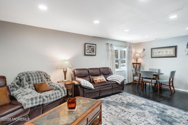 2 Vincent Court, Little Egg Harbor, NJ 08087