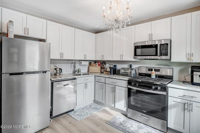 2 Vincent Court, Little Egg Harbor, NJ 08087
