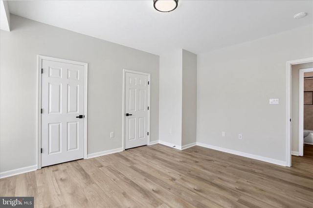 17 HOOK DR, Martinsburg, WV 25405