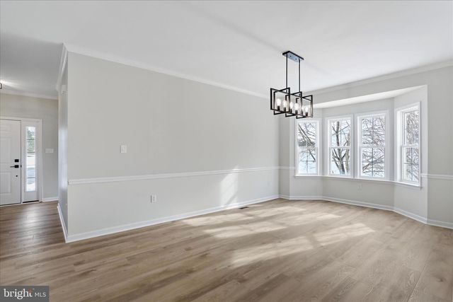 17 HOOK DR, Martinsburg, WV 25405