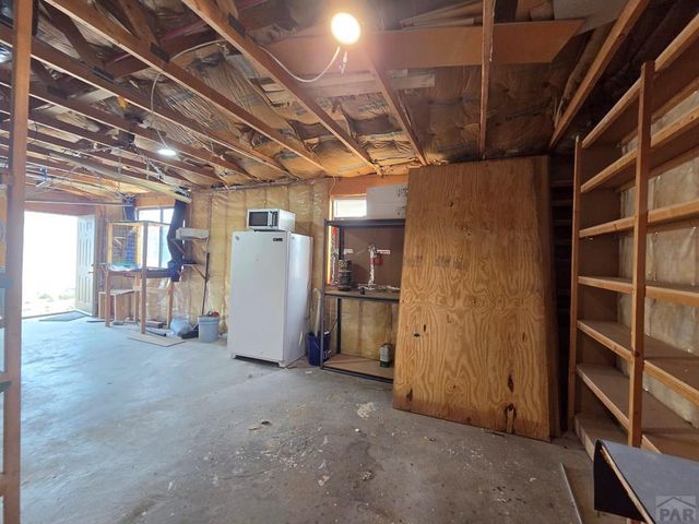 971 S Saki Dr, Pueblo West, CO 81007